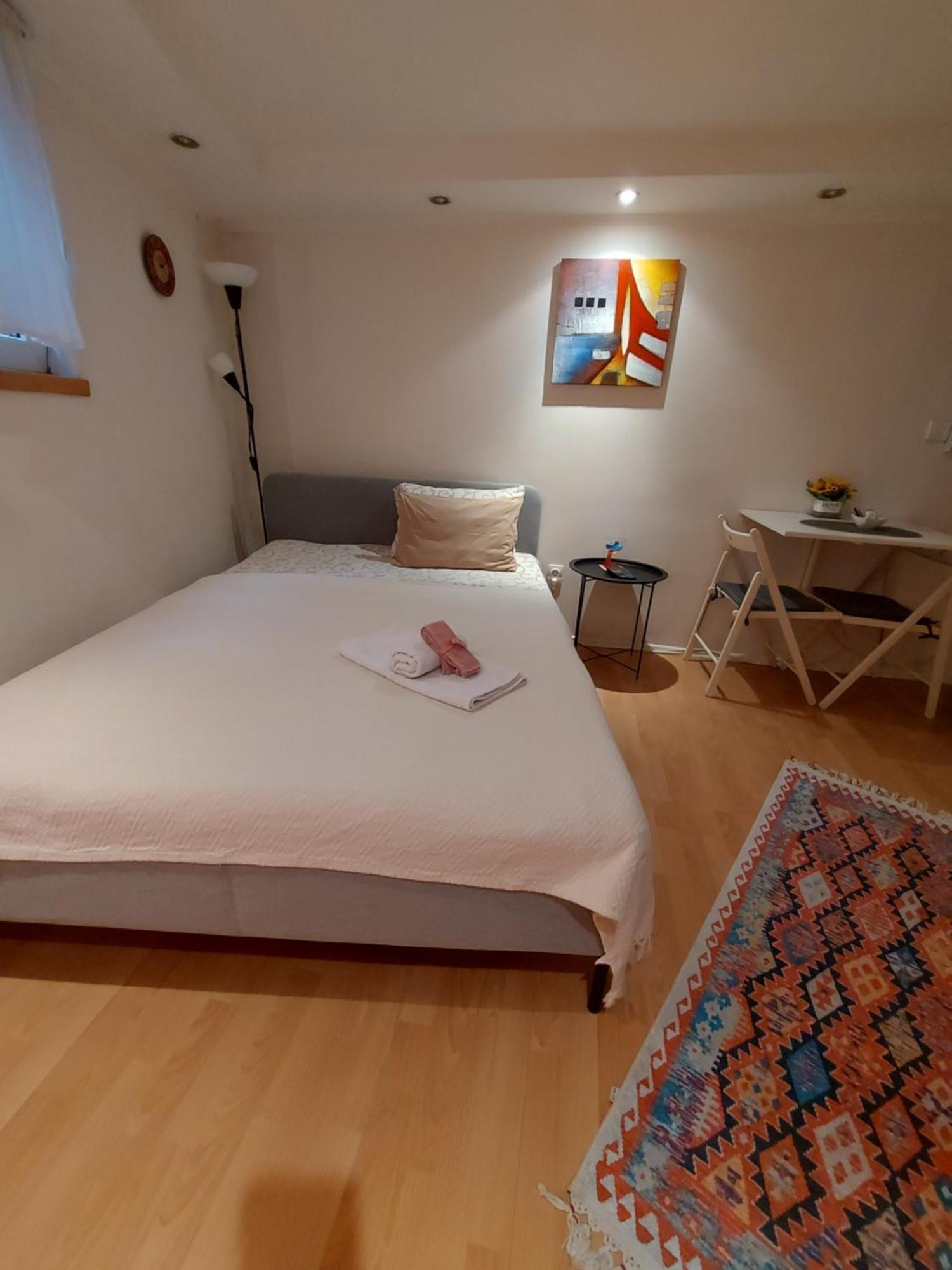 Ferienwohnung Glorry M Belgrad Exterior foto